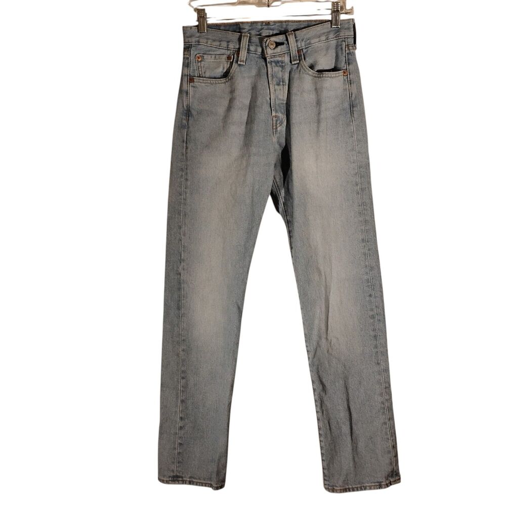 Levi's 501 jeans mens 28x32 blue denim button fly straight leg light wash stretc